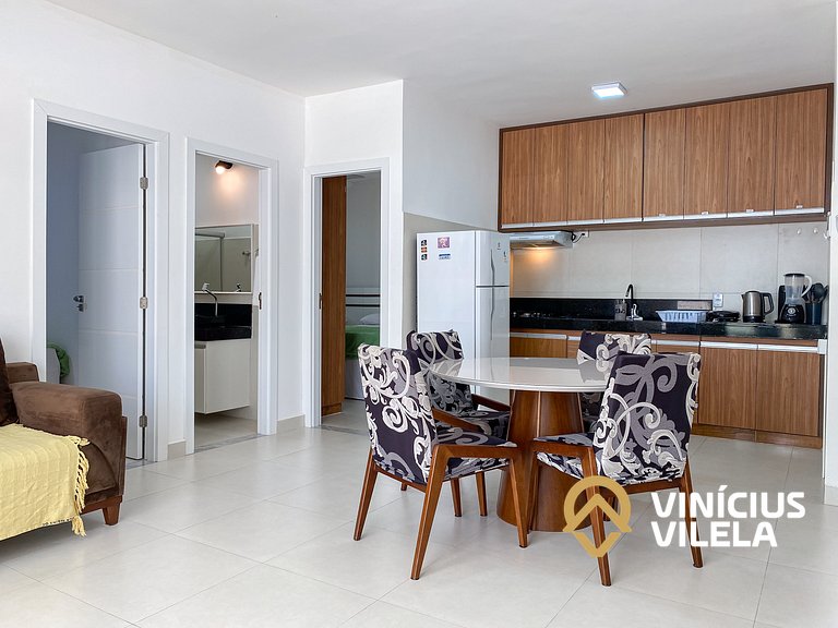 Apto Térreo com 2 quartos (ambos com ar split), sendo 1 suít