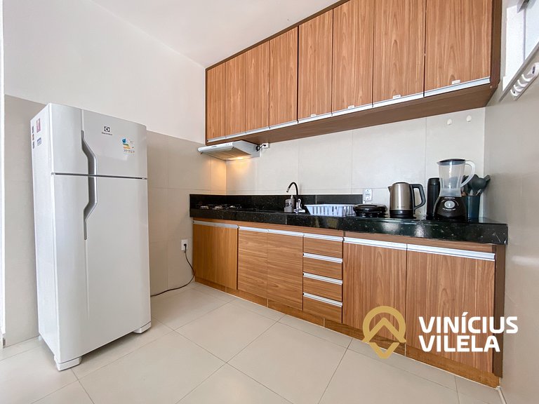 Apto Térreo com 2 quartos (ambos com ar split), sendo 1 suít