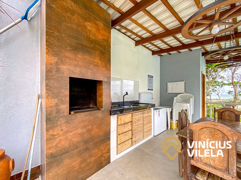 Casa duplex com 3 quartos, sendo 2 suítes a aproximadamente