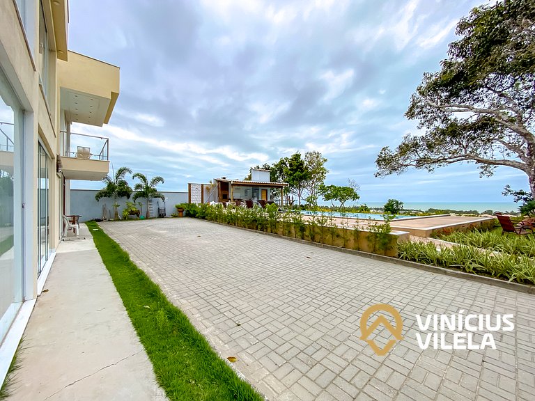 Casa duplex com 3 quartos, sendo 2 suítes a aproximadamente