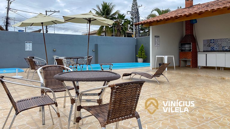 Apartamento 2Q no condomínio Vila Tropical, a uma quadra da