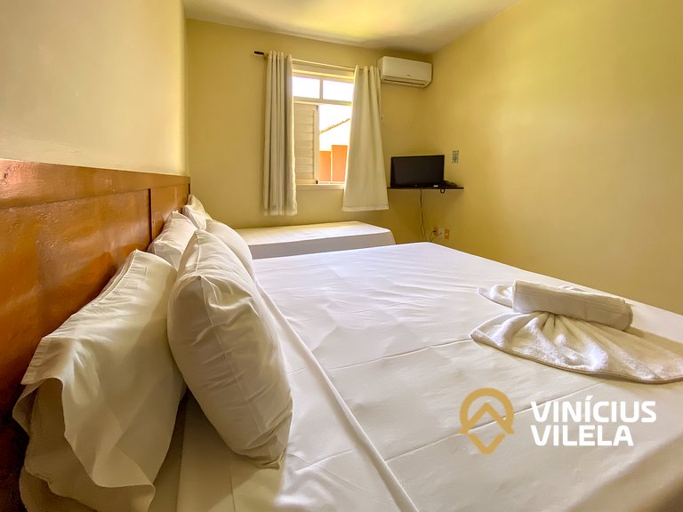 Flat 1 com quarto frente praia de Taperapuã