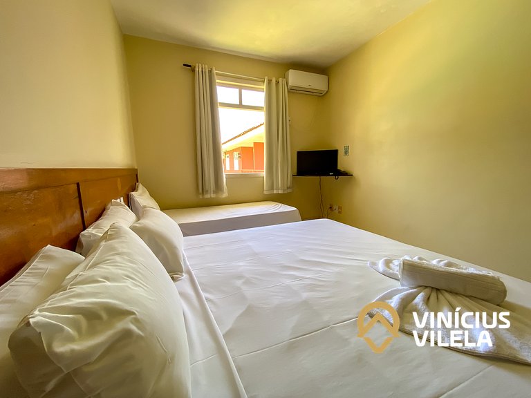 Flat 1 com quarto frente praia de Taperapuã