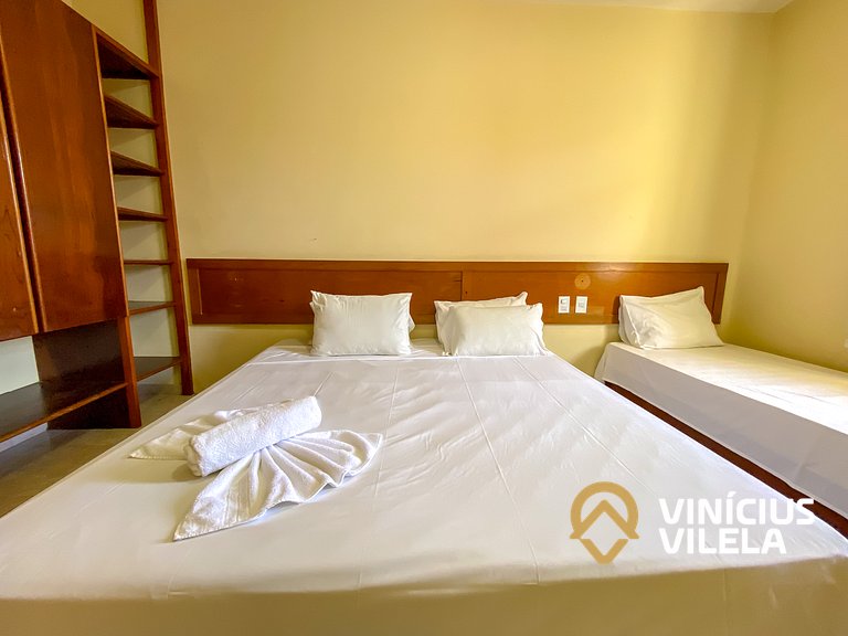 Flat 1 com quarto frente praia de Taperapuã