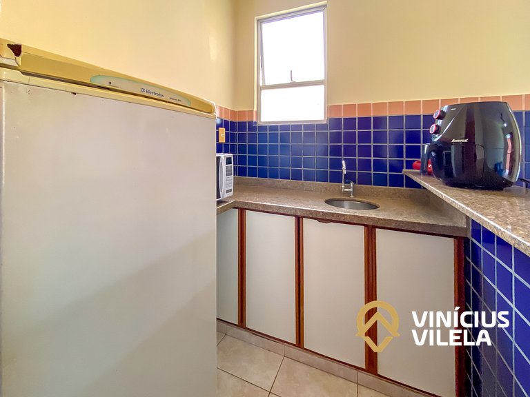 Flat 1 com quarto frente praia de Taperapuã