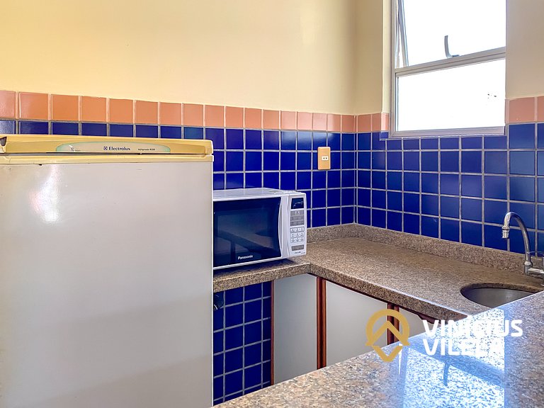 Flat 1 com quarto frente praia de Taperapuã