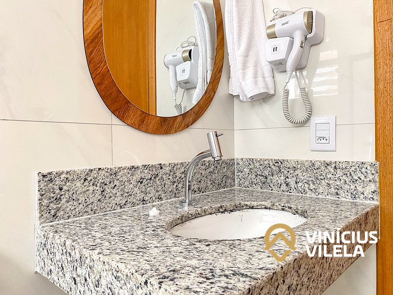 Apê Térreo 2Q prox. a praia de Taperapuã (Axé Moi)