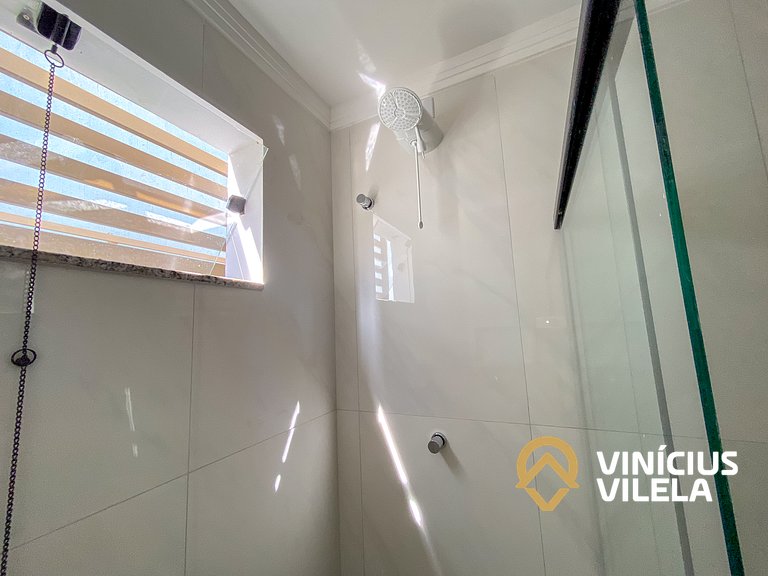 Apê Térreo 2Q prox. a praia de Taperapuã (Axé Moi)