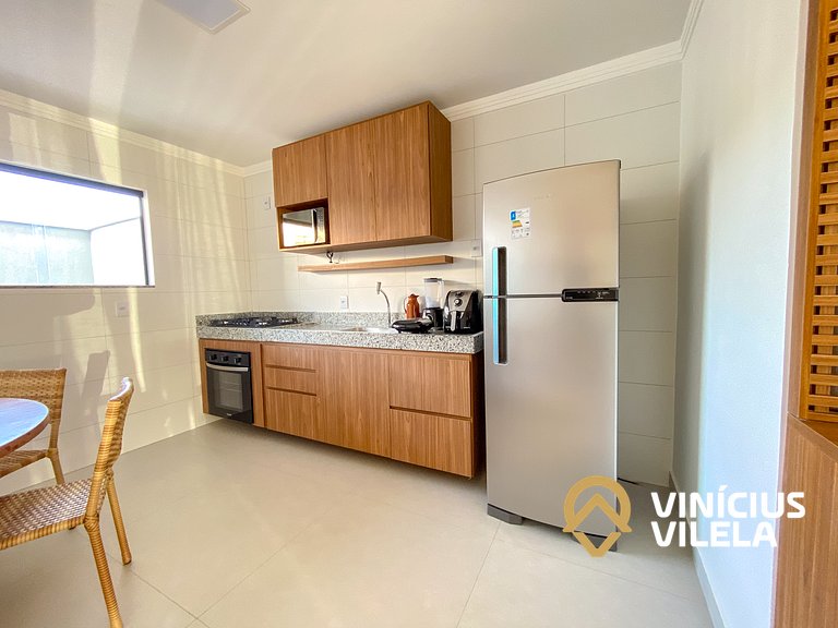 Apê Térreo 2Q prox. a praia de Taperapuã (Axé Moi)