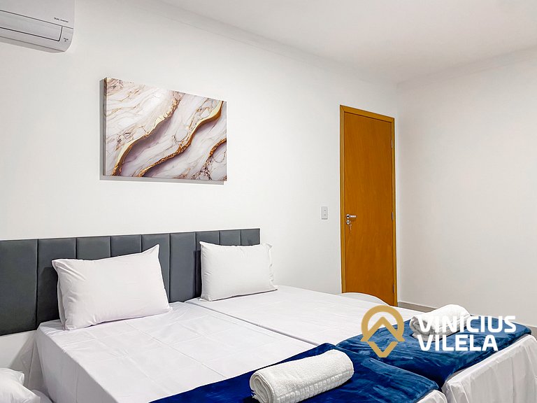 Apê Térreo 3Q prox. a praia de Taperapuã (Axé Moi)