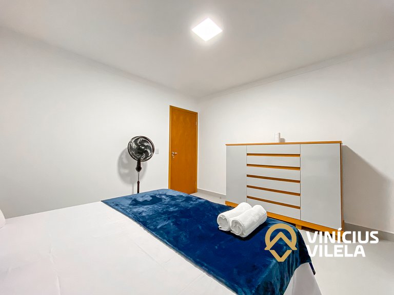 Apê Térreo 3Q prox. a praia de Taperapuã (Axé Moi)