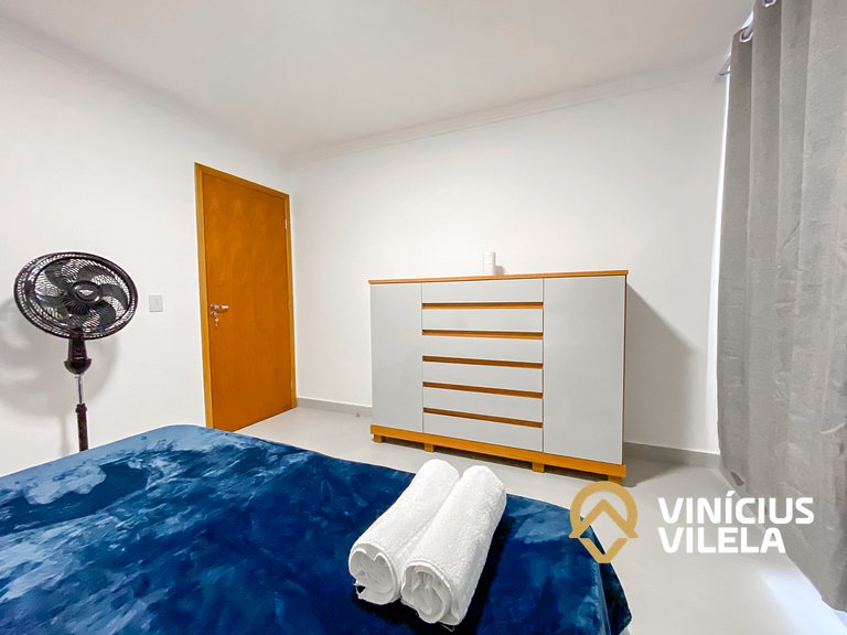 Apê Térreo 3Q prox. a praia de Taperapuã (Axé Moi)