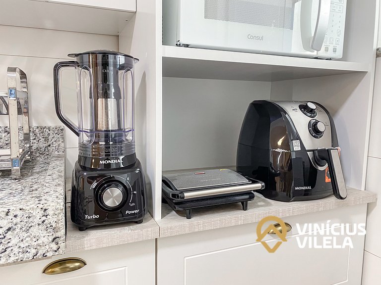 Apê Térreo 3Q prox. a praia de Taperapuã (Axé Moi)