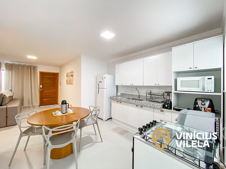 Apê Térreo 3Q prox. a praia de Taperapuã (Axé Moi)