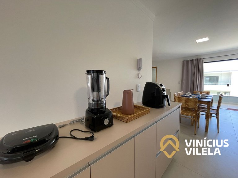 Apê com 3Q prox. a praia de Taperapuã (Axé Moi)