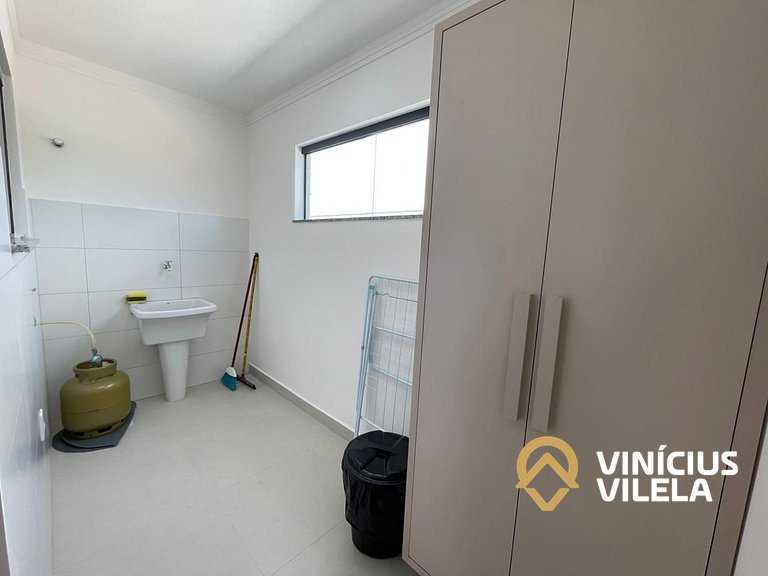 Apê com 3Q prox. a praia de Taperapuã (Axé Moi)