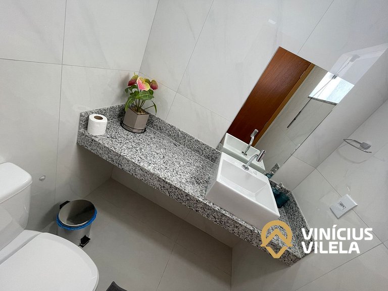 Apê com 3Q prox. a praia de Taperapuã (Axé Moi)