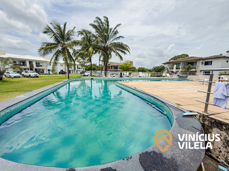 Apê 3Q Frente a praia do Mutá cond. com piscina