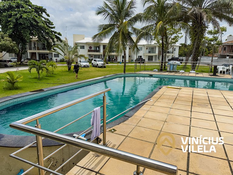 Apê 3Q Frente a praia do Mutá cond. com piscina