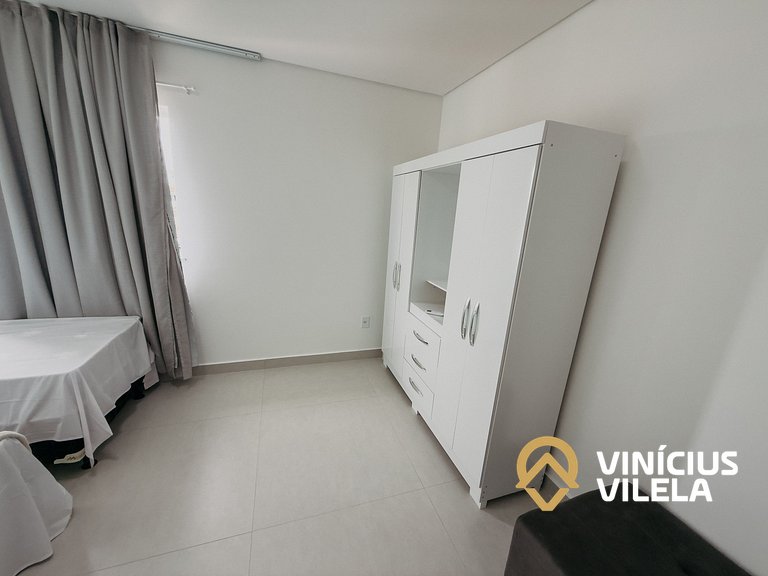 Apê 3Q Frente a praia do Mutá cond. com piscina