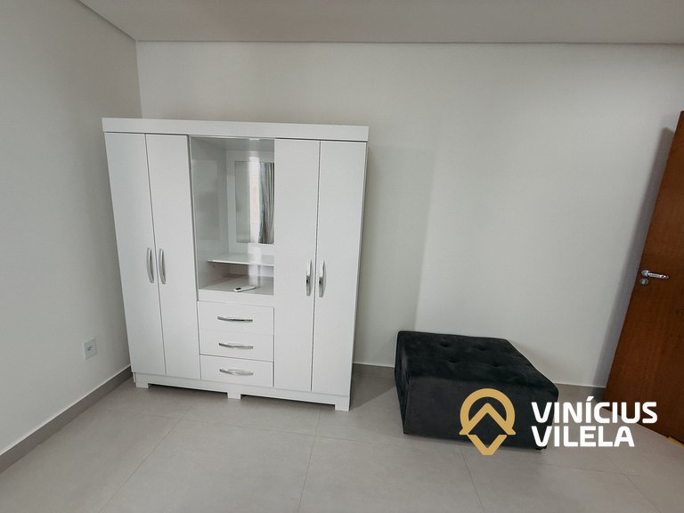 Apê 3Q Frente a praia do Mutá cond. com piscina