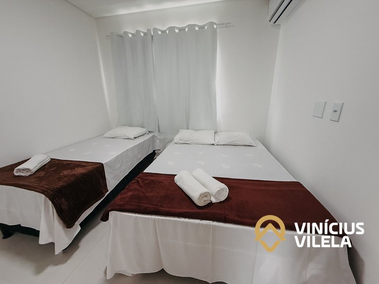 Apê 3Q Frente a praia do Mutá cond. com piscina