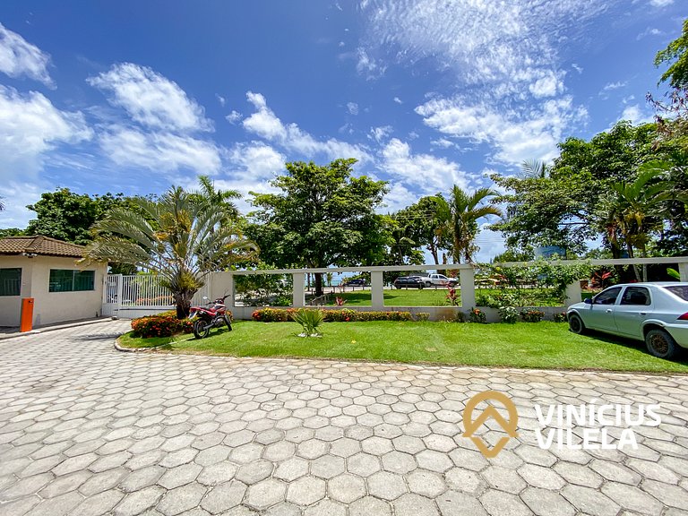 Apê 3Q Frente a praia do Mutá cond. com piscina