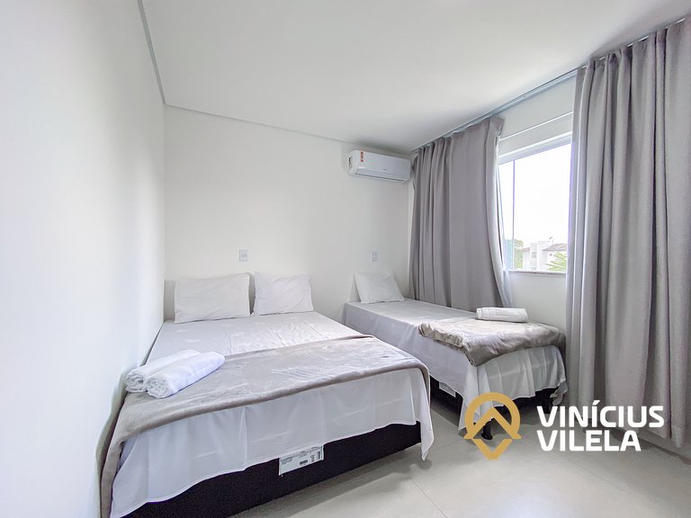 Apê 3Q Frente a praia do Mutá cond. com piscina