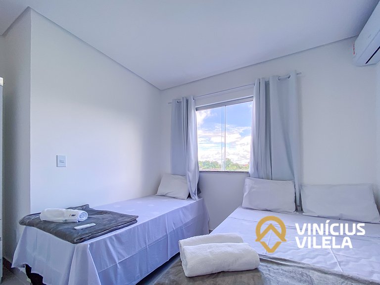 Apê 3Q Frente a praia do Mutá cond. com piscina