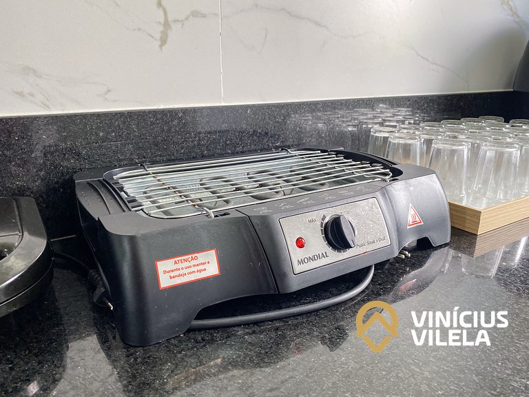 Apê 3Q Frente a praia do Mutá cond. com piscina