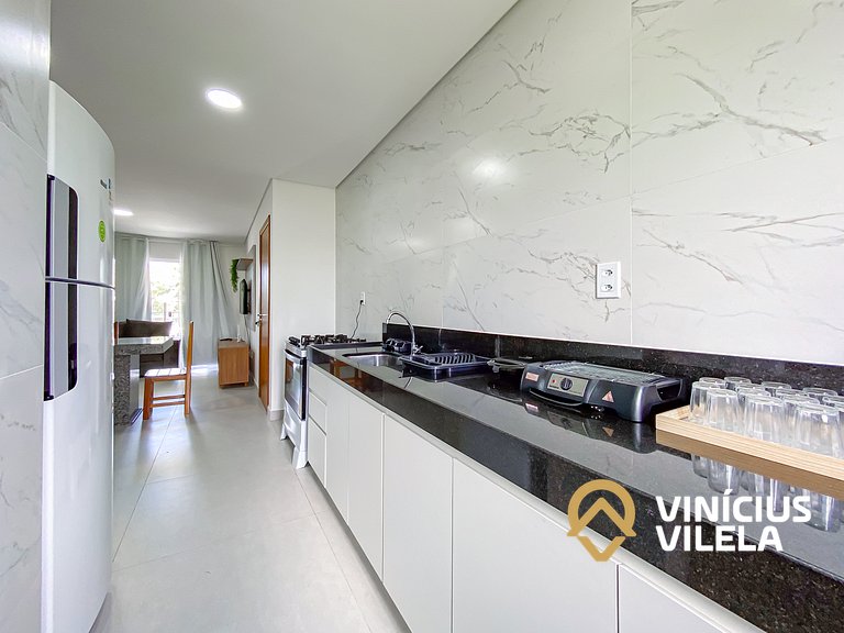 Apê 3Q Frente a praia do Mutá cond. com piscina