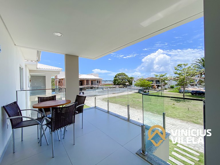 Apê 3Q Frente a praia do Mutá cond. com piscina