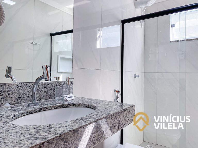 Apê com 3Q prox. a praia de Taperapuã (Axé Moi)