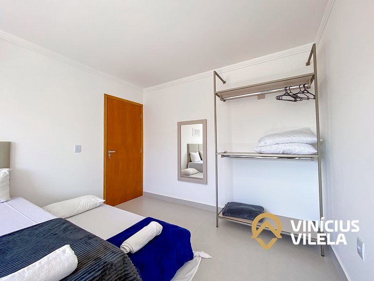 Apê com 3Q prox. a praia de Taperapuã (Axé Moi)