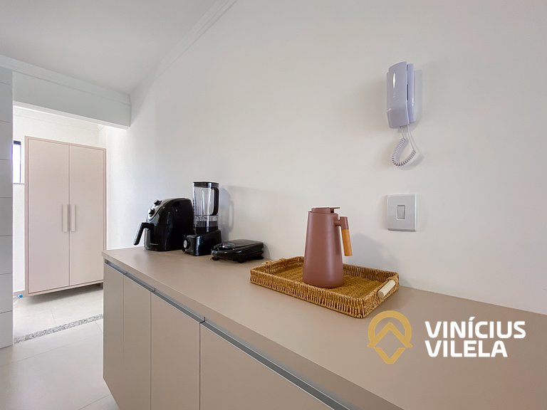 Apê com 3Q prox. a praia de Taperapuã (Axé Moi)