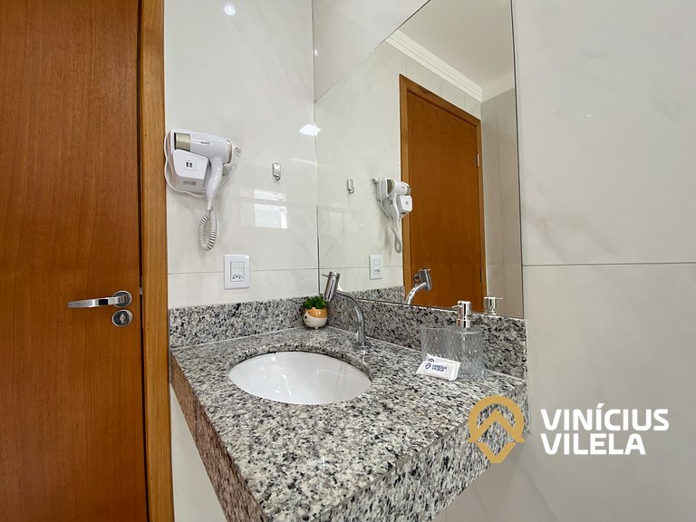 Apê com 3Q prox. a praia de Taperapuã (Axé Moi)