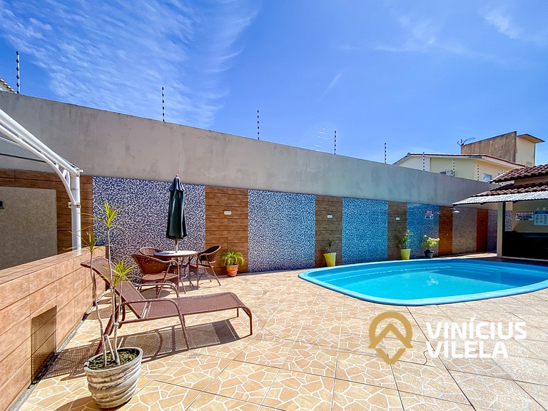 Condomínio com Piscina, Área Gourmet e Garagem a 800m da Pra