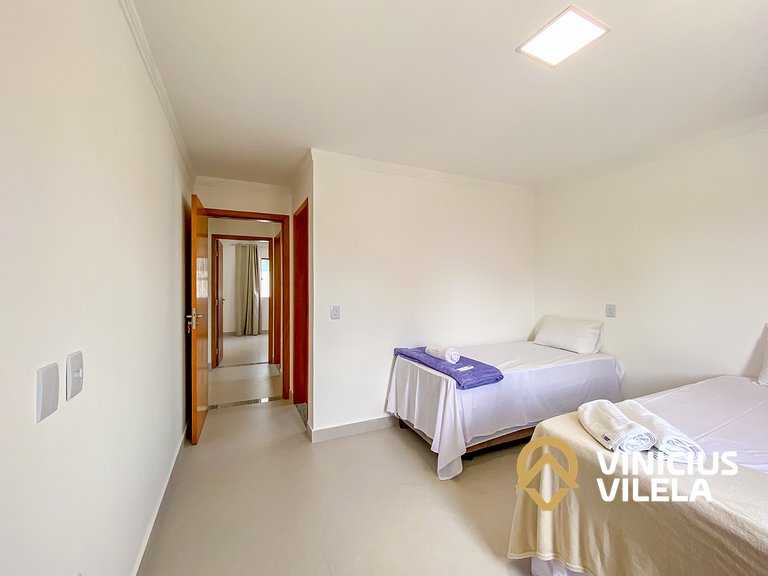 Apê Térreo 2Q prox. a praia de Taperapuã (Axé Moi)