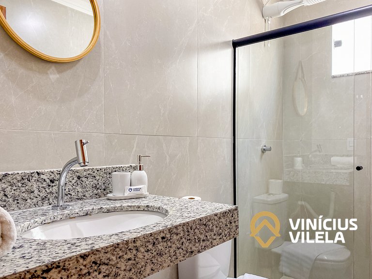 Apê Térreo 2Q prox. a praia de Taperapuã (Axé Moi)