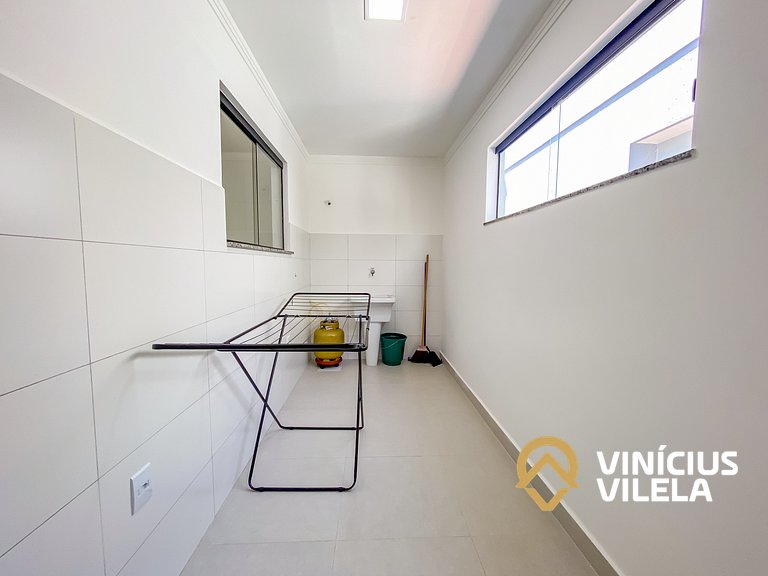 Apê Térreo 2Q prox. a praia de Taperapuã (Axé Moi)