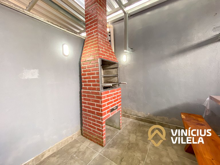 Casa Individual com 2 suítes, cozinha completa, Internet pri