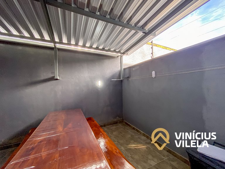 Casa Individual com 2 suítes, cozinha completa, Internet pri