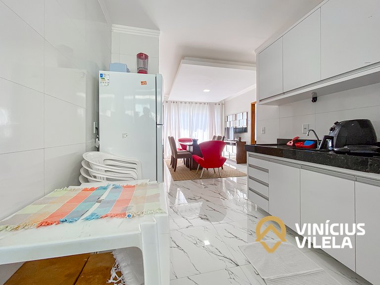 Apartamento com vista para o mar, 2 quartos, sendo 1 suíte,