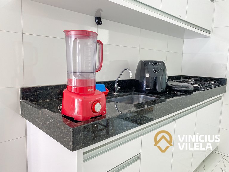 Apartamento com vista para o mar, 2 quartos, sendo 1 suíte,