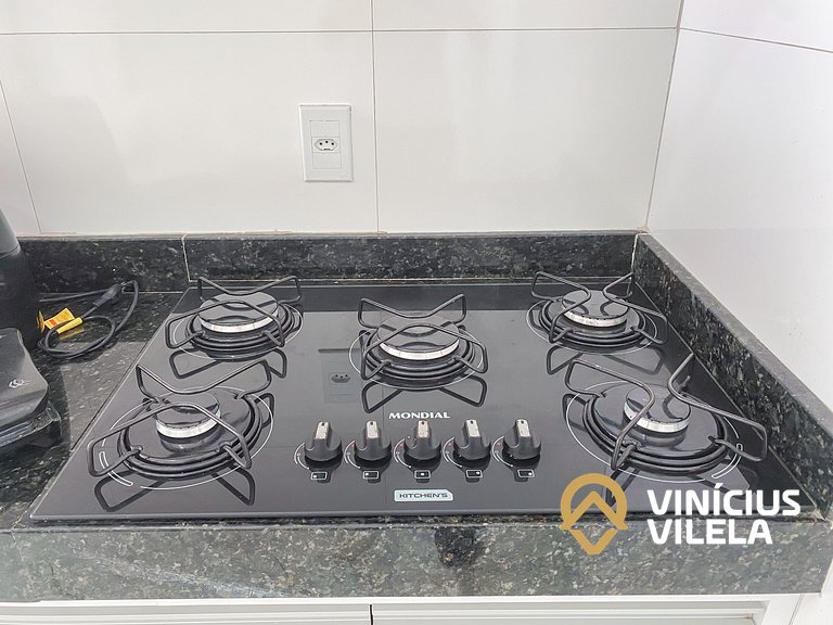 Apartamento com vista para o mar, 2 quartos, sendo 1 suíte,