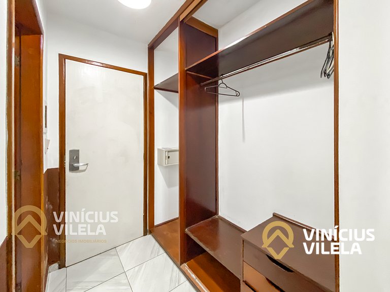 Suiíte com ar , frigobar proximo ao axé Moi