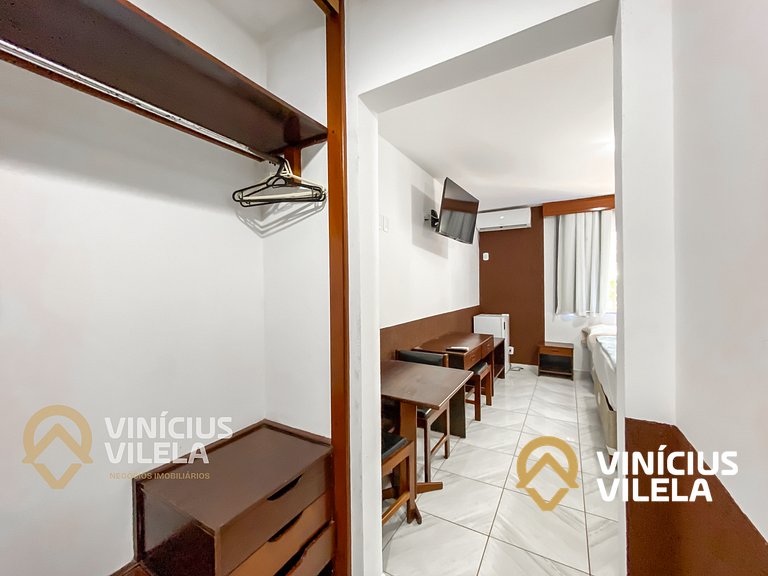 Suiíte com ar , frigobar proximo ao axé Moi