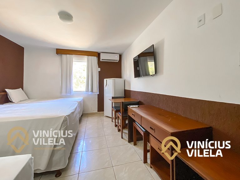 Suiíte com ar , frigobar proximo ao axé Moi