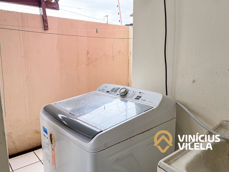 Casa com 3 suítes ambas com ar condicionado e TV, sala clima