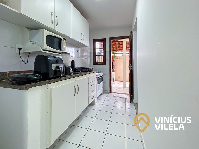 Casa com 3 suítes ambas com ar condicionado e TV, sala clima